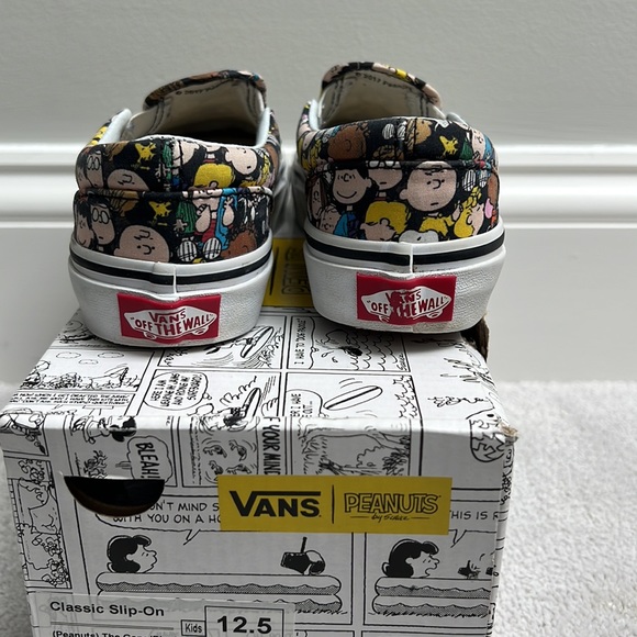 Kids Peanuts Vans - Picture 3 of 5